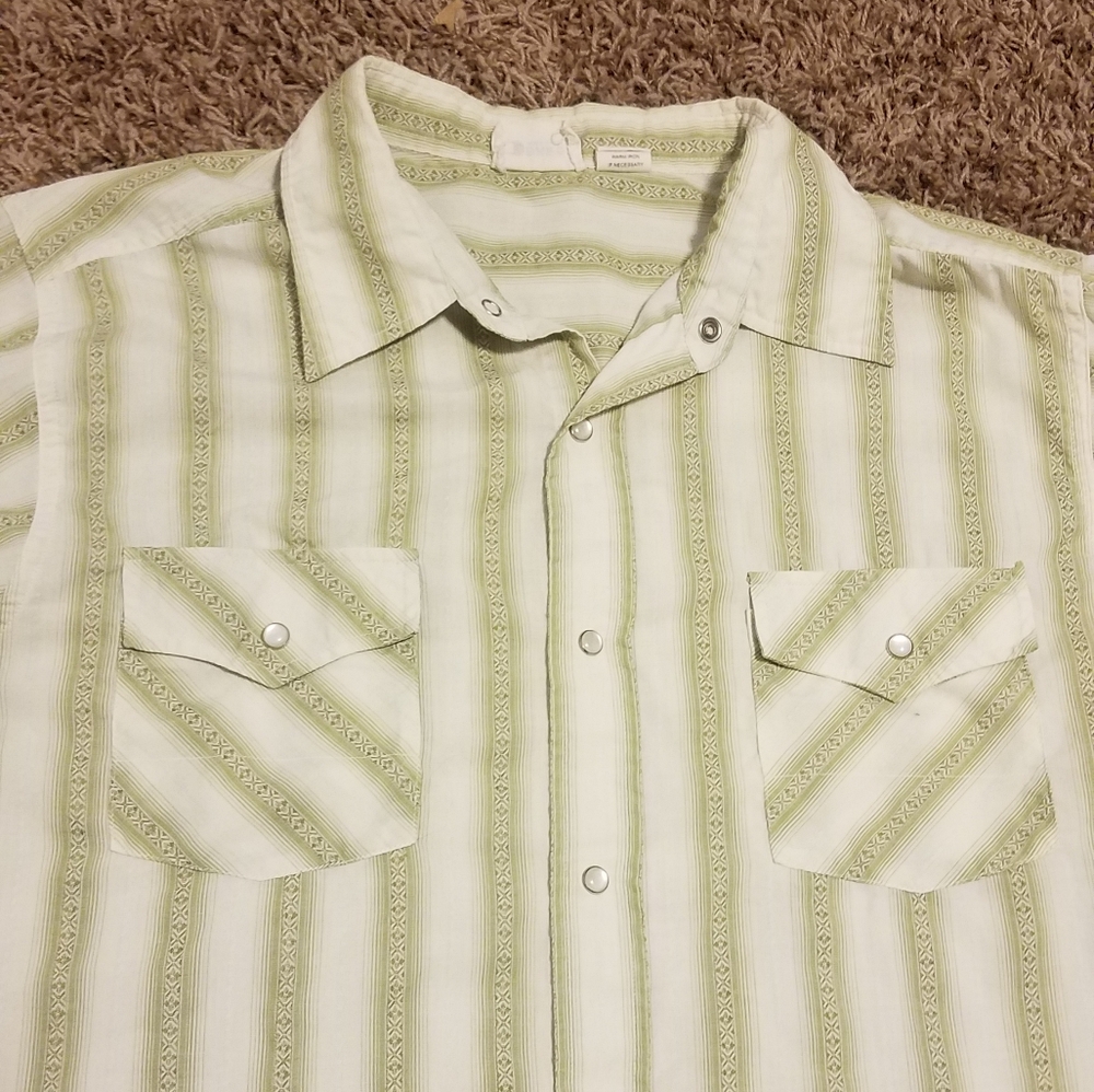 Bke western style button up, size large